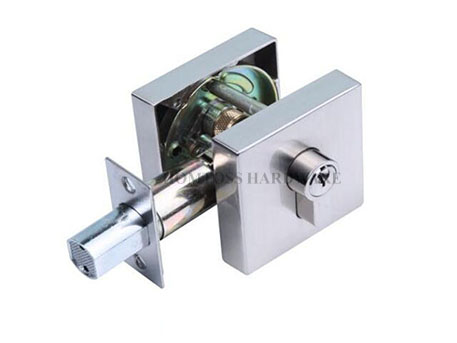 DT03 Deadbolt